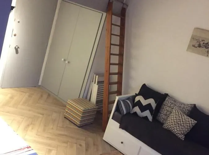 2 Pieces A 300m De La Grande - 2 A 5 Couchages