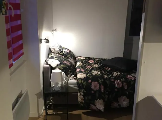 2 Pieces A 300m De La Grande - 2 A 5 Couchages Saint-Jean-de-Luz